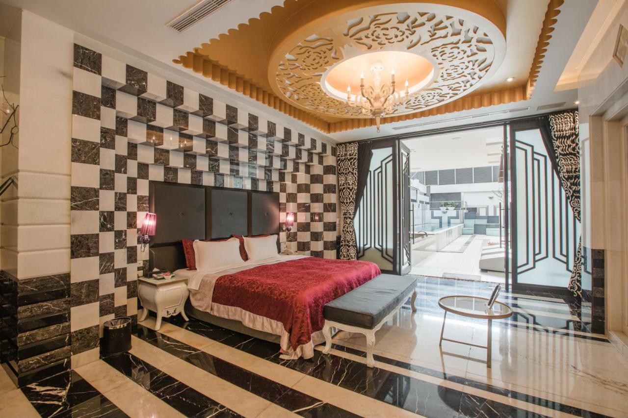 Motel Stars Taichung Exterior foto