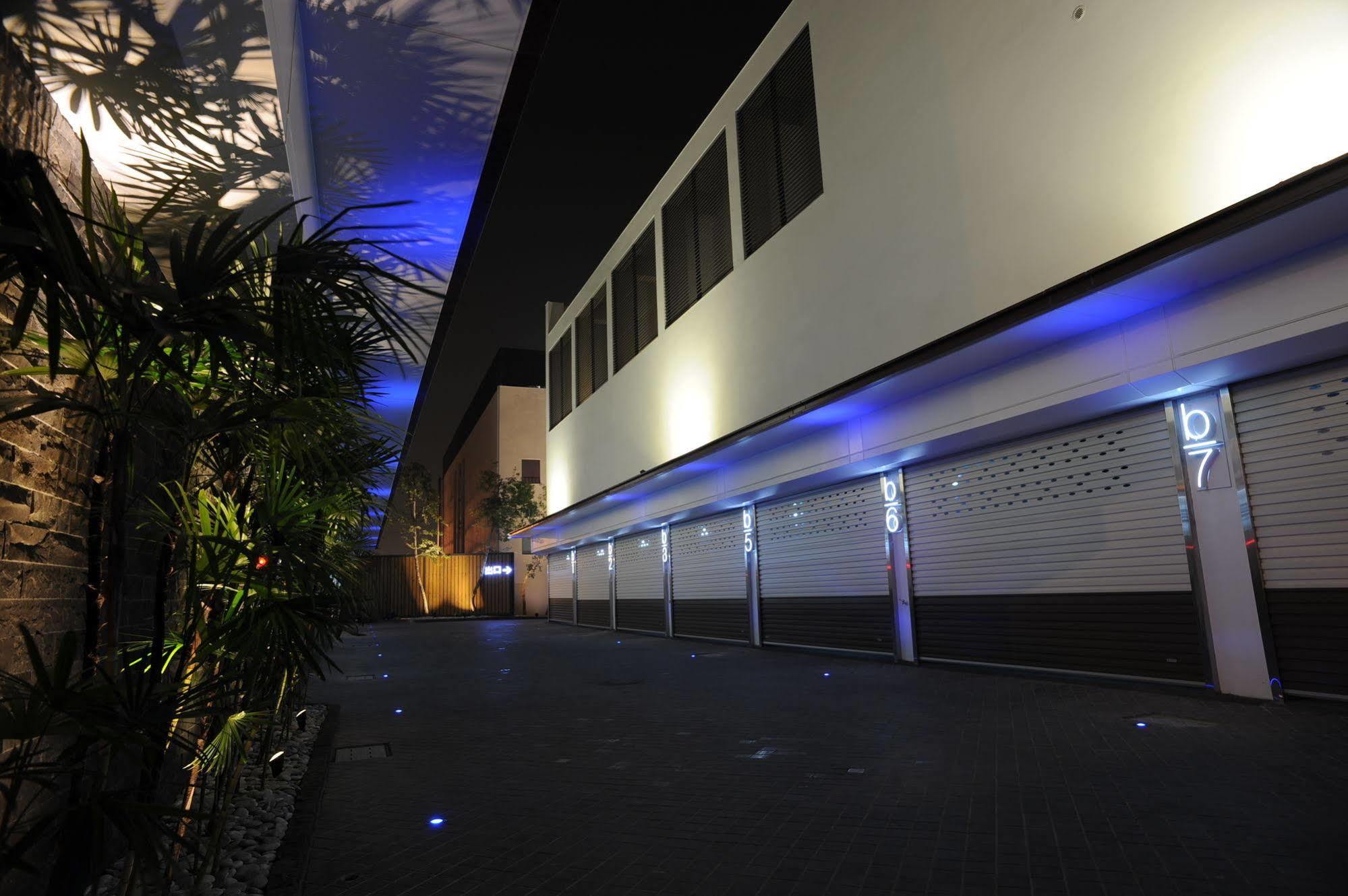 Motel Stars Taichung Exterior foto